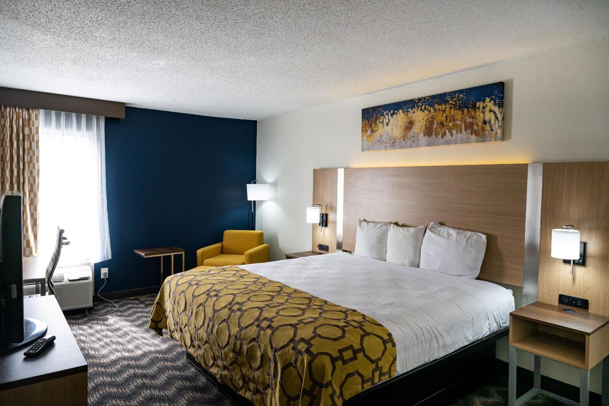 Baymont By Wyndham Greensboro/Coliseum Exteriör bild